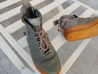 Nike SF Air Force 1 Botas Verdes Mujer