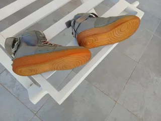 Nike SF Air Force 1 Botas Verdes Mujer