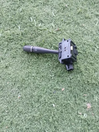 Mando Intermitentes Chrysler Voyager 2004