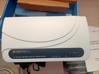 Router Wireless N ADSL2