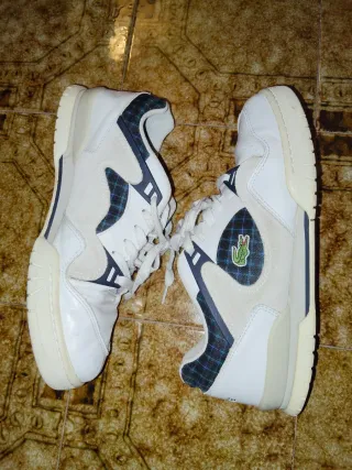 Zapatillas Lacoste Blancas y Azules