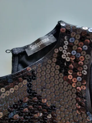 Top lentejuelas negro Talla M