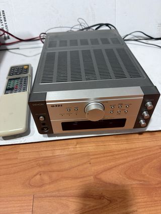 Amplificador Denon y Altavoces Q Acoustics