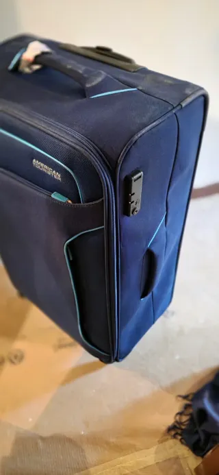 Maleta American Tourister Azul