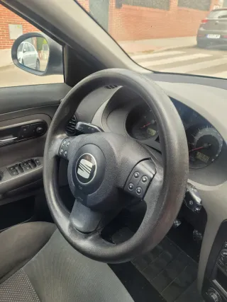 SEAT seat ibiza 2004