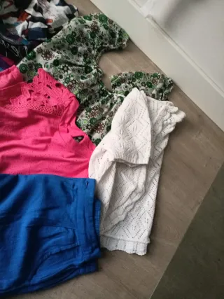 Conjunto di abbigliamento taglia 42-44