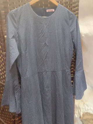 Vestido Kling azul y blanco talla L