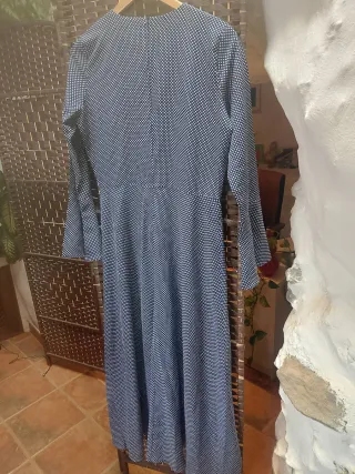 Vestido Kling azul y blanco talla L