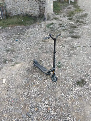 Patinete Eléctrico Negro