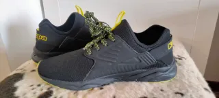 Zapatillas Kappa Negras/ Amarillas Talla 39 bambas