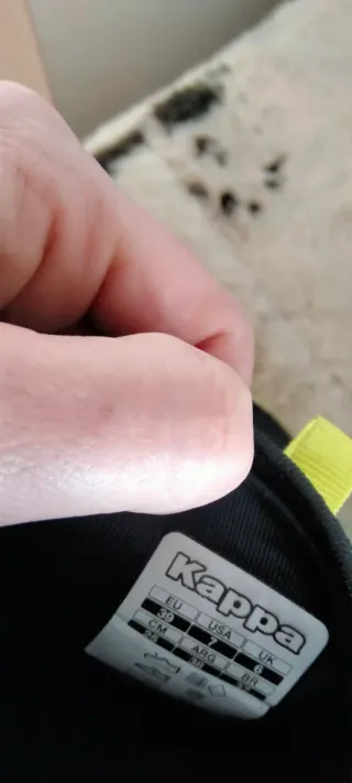 Zapatillas Kappa Negras/ Amarillas Talla 39 bambas