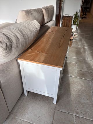 Mueble TV Ikea Hemnes Madera y Blanco