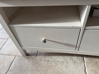 Mueble TV Ikea Hemnes Madera y Blanco