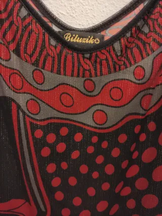 Vestido Bituzik Negro/Rojo talla grande: M