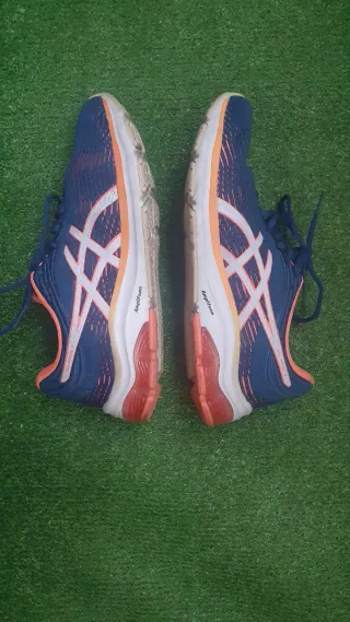 Zapatillas running Asics azul y rosa