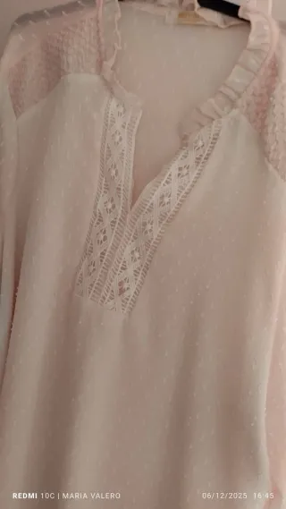 2 Camisas Mujer Rosa y Blanca