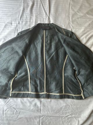 Americana Marcelino Gris con Detalles