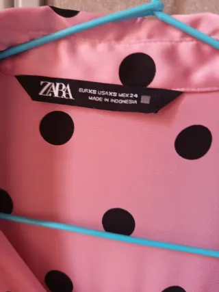 Camisa Zara lunares rosa