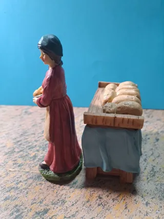 Figura Belén Vendedora Pan con mesa