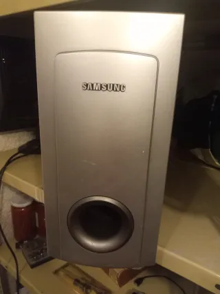 Subwoofer Samsung Plata