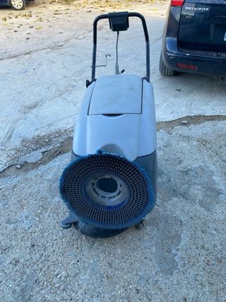 máquina fregar suelo