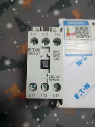 Contactor Eaton XTCG007B00AR 380V AC