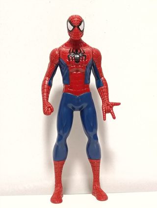 Lote figuras Marvel Spiderman e Black Panther
