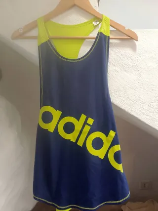 Top Adidas Talla S Azul y Verde