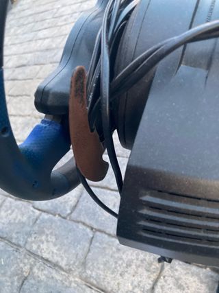 Thrustmaster T150 con Supporto