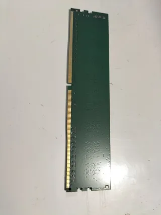 Crucial 4GB DDR4 RAM