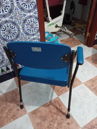 Silla Orinal con Altura Regulable