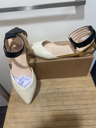 Bailarinas beige y negras nuevas