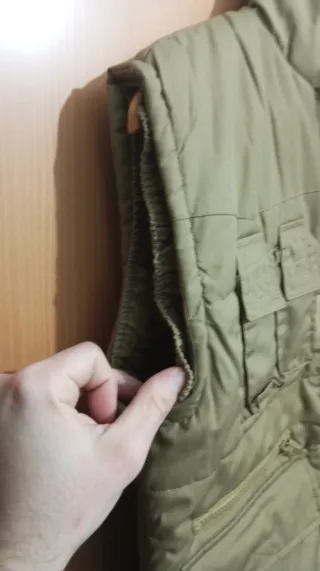 Chaleco forrado color caqui