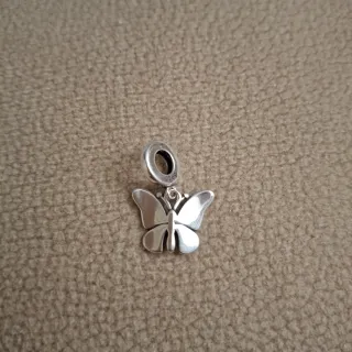Colgante mariposa S925