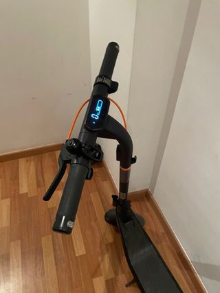 Patinete eléctrico  nuevo poco uso Ninebot 2 pro