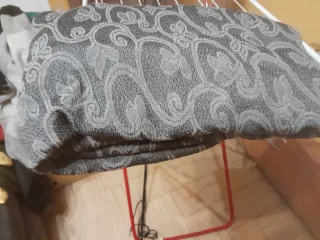 2 Copridiv. grigio fantasia floreale prezzo per 1