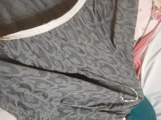 2 Copridiv. grigio fantasia floreale prezzo per 1