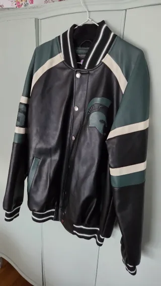 Chaqueta Varsity Michigan State Spartans
