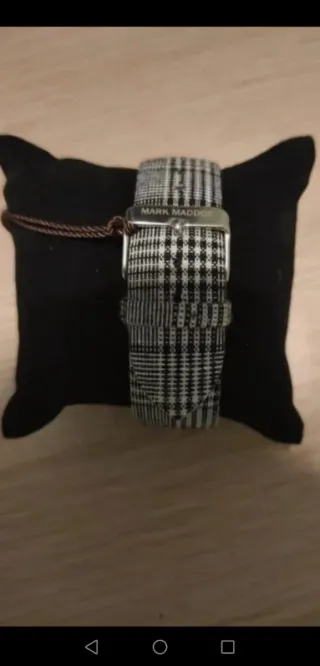 Reloj Mark Maddox Plata y Blanco