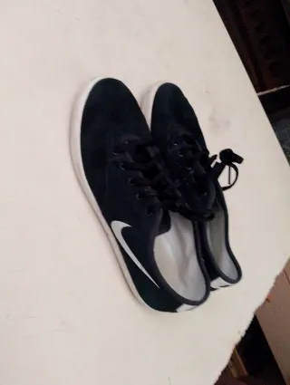 Zapatillas Nike Mujer Talla 38.5 Negras