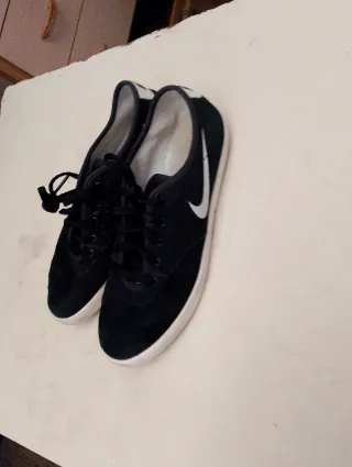 Zapatillas Nike Mujer Talla 38.5 Negras