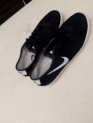 Zapatillas Nike Mujer Talla 38.5 Negras