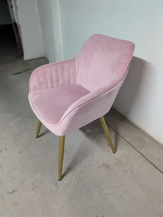 Silla terciopelo rosa patas doradas