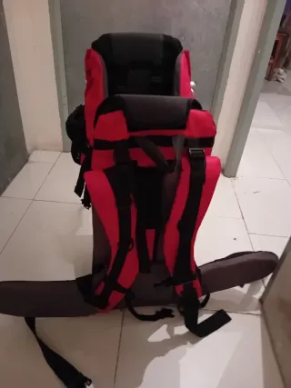 Mochila Portabebés Ergonómica Roja