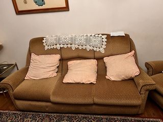 SE REGALAN MUEBLES!! no se envían!!