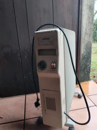 Radiador Eléctrico Agua Blanco