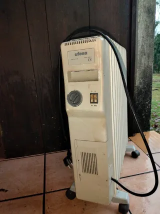 Radiador Eléctrico Agua Blanco