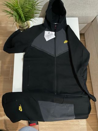 Chándal Nike Tech Negro Gris