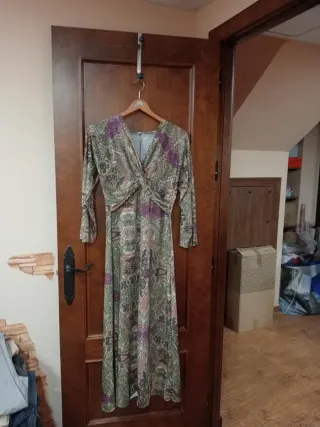 Vestido estampado verde y morado