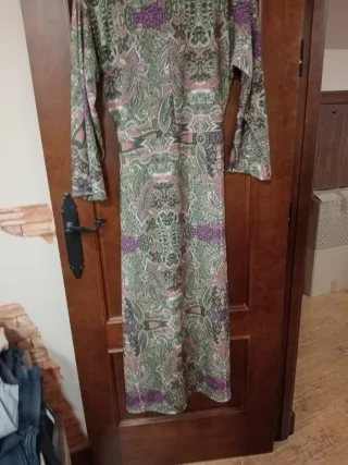 Vestido estampado verde y morado